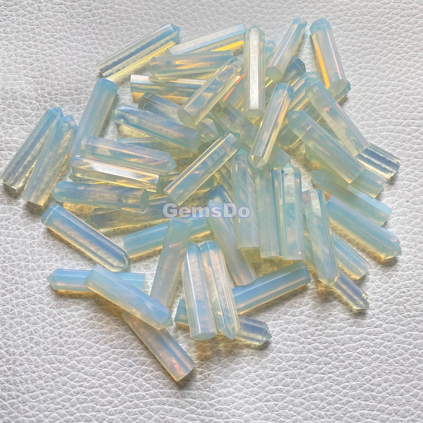 50 Pcs Natural Crystal Points Mix - Labradorite & Moonstone Healing Obelisks Wholesale Lot