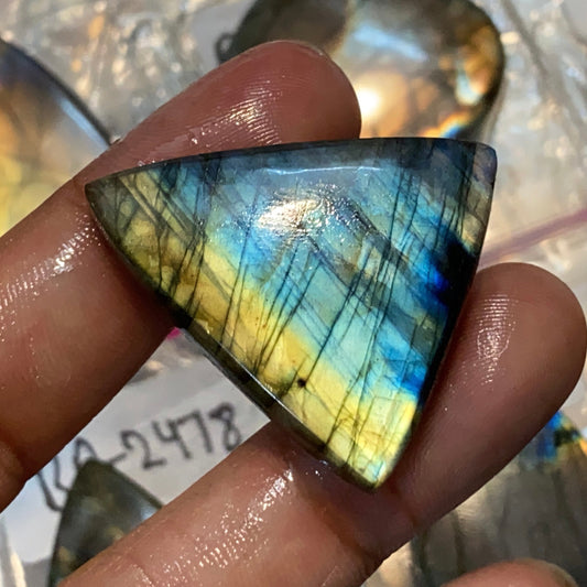 Pretty Labradorite Cabochon Gemstone - Multi-Flashy Labradorite for Custom