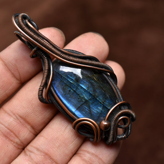 A One Quality! Natural Labradorite Gemstone Pendant – Copper Wire Wrapped Necklace