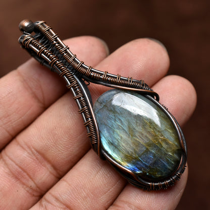 A One Quality! Natural Labradorite Gemstone Pendant – Copper Wire Wrapped Necklace