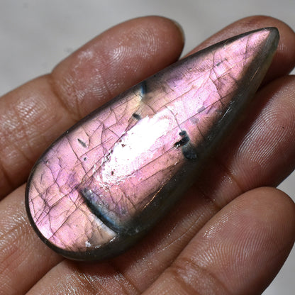 Graceful Purple Labradorite Gemstone – Unique Natural Cabochon for Pendant & Wire-Wrapping