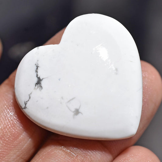 Beautiful Heart Shaped Howlite Gems - Smooth Polished White Cabochons for Pendants