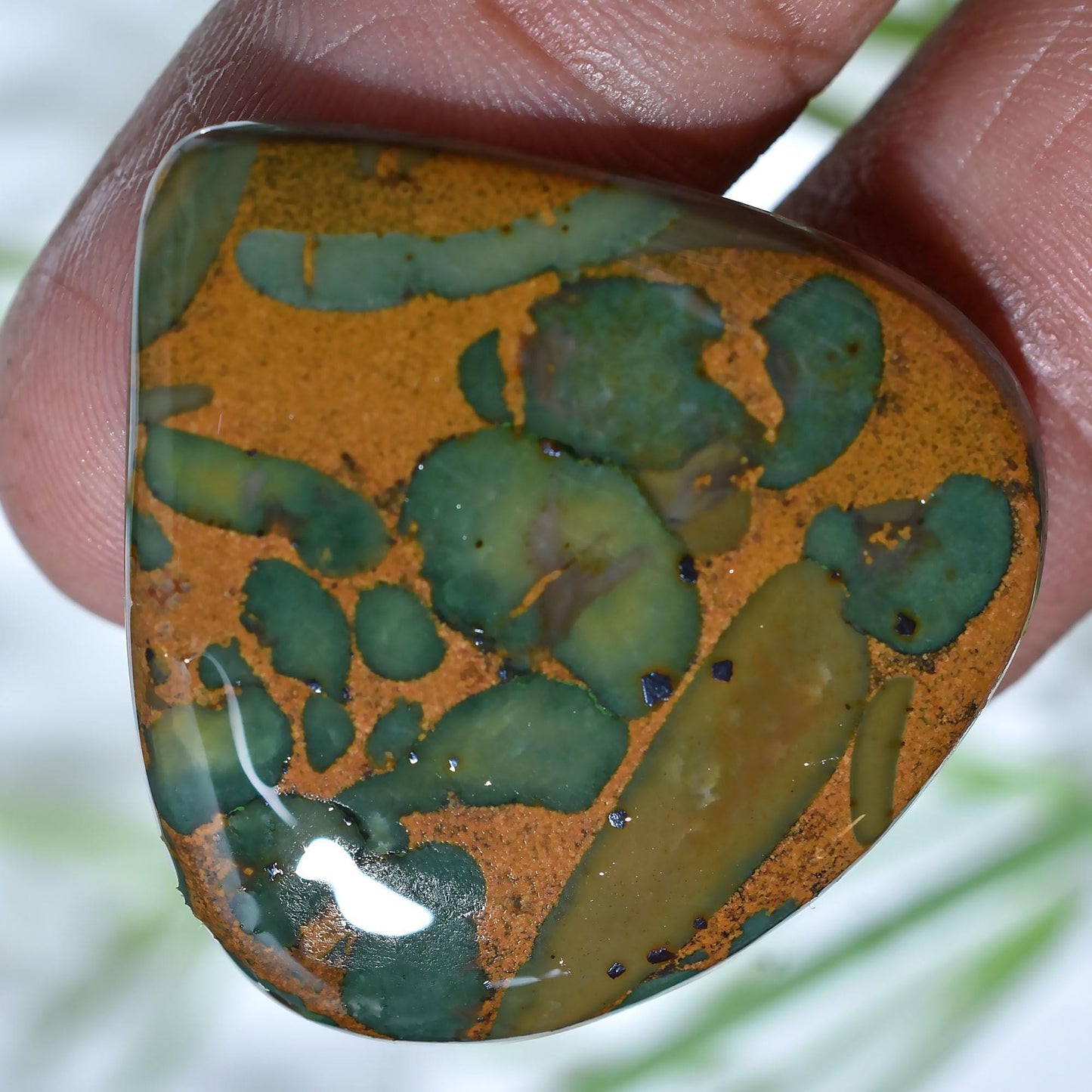 Exquisite Fruit Jasper Cabochon – Heart-Shaped Natural Gemstone for Pendants